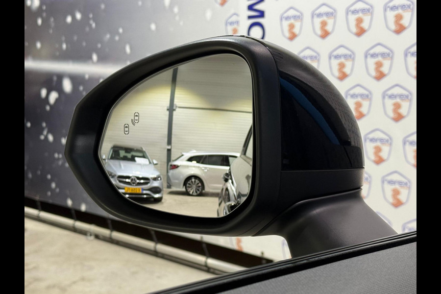 Lynk & Co 01 1.5 PANO/CAMERA/AUTO-PILOT/MEMORY/APPLE-CARPLAY