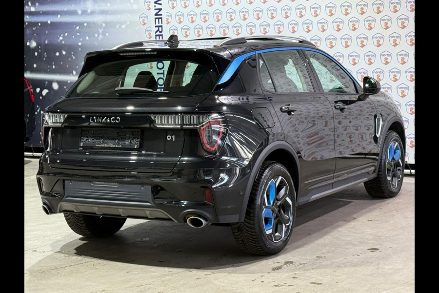 Lynk & Co 01 1.5 PANO/CAMERA/AUTO-PILOT/MEMORY/APPLE-CARPLAY