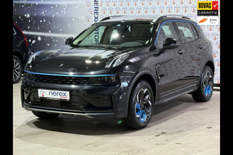 Lynk & Co 01 1.5 PANO/CAMERA/AUTO-PILOT/MEMORY/APPLE-CARPLAY