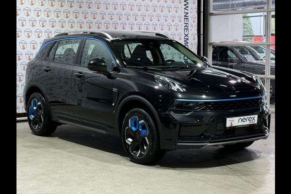 Lynk & Co 01 1.5 PANO/CAMERA/AUTO-PILOT/MEMORY/APPLE-CARPLAY