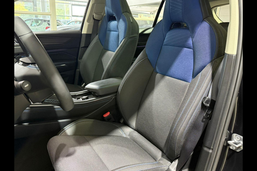Lynk & Co 01 1.5 PANO/CAMERA/AUTO-PILOT/MEMORY/APPLE-CARPLAY