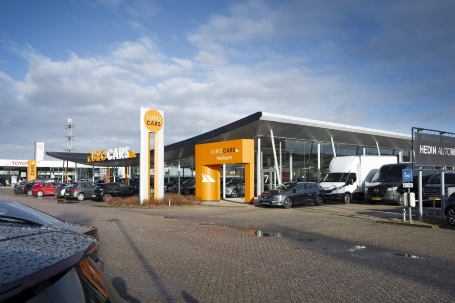 Citroën C3 1.2 PureTech Max Automaat  Airco Navigatie d.m.v.Apple carplay / Android Auto Parksensoren Lichtmetalen Velgen