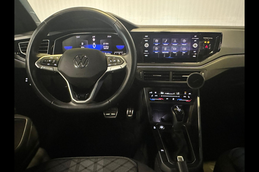 Volkswagen Taigo 1.5 TSI | 3x R-Line | PANO | IQ LIGHTS | BLACK EDITION
