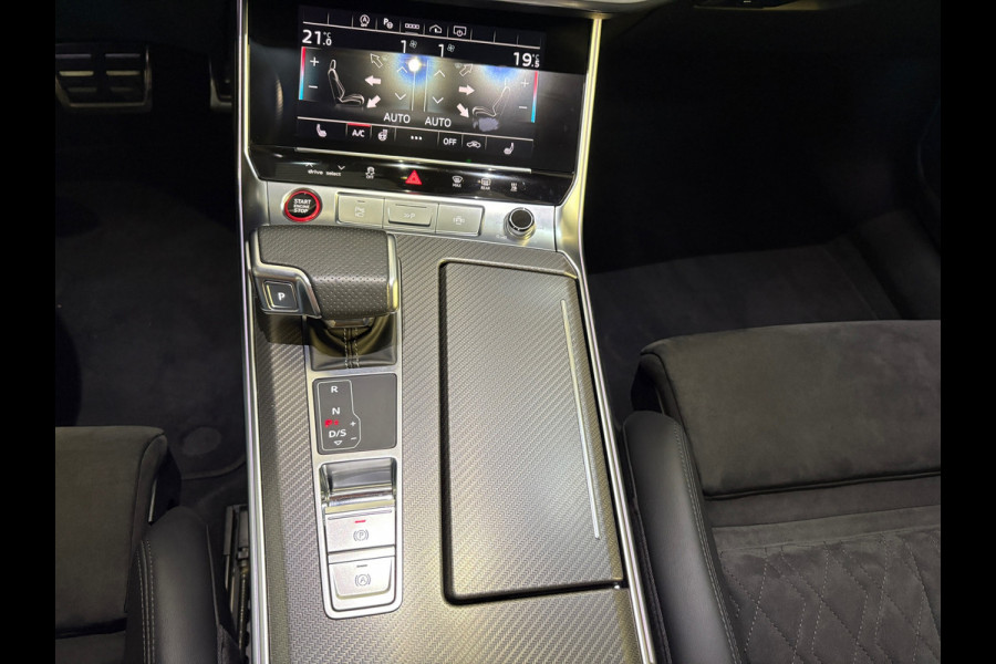 Audi RS6 quattro PANO, 4WS, Carbon (Fabrieks garantie tot 2026)