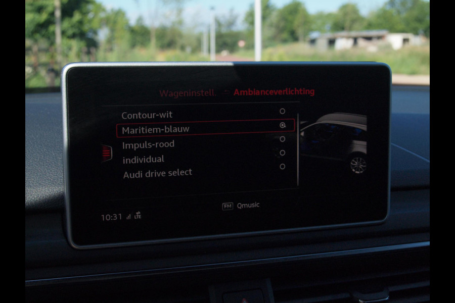 Audi A4 Avant 1.4 TFSI Sport S line black edition | Camera | Sfeerverlichting | Cruise Control | Automaat |