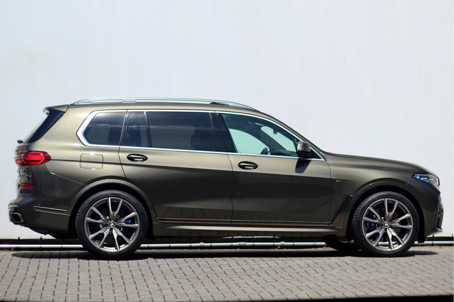 BMW X7 M50i High Executive Sky Lounge | M-sport | Bowers en Wilkins