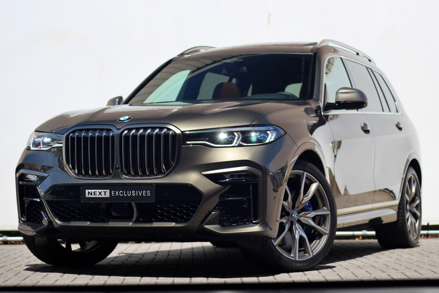 BMW X7 M50i High Executive Sky Lounge | M-sport | Bowers en Wilkins