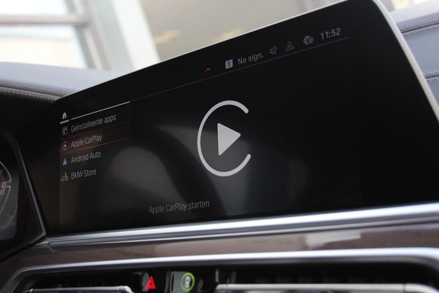 BMW X7 M50i High Executive Sky Lounge | M-sport | Bowers en Wilkins