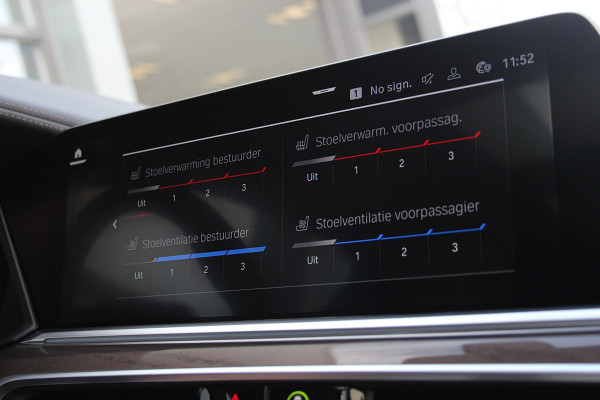 BMW X7 M50i High Executive Sky Lounge | M-sport | Bowers en Wilkins