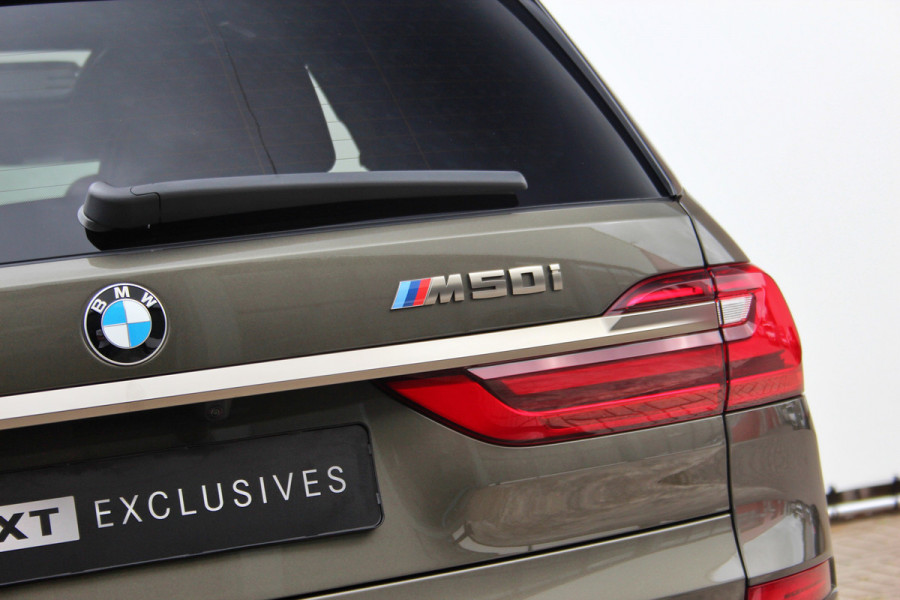 BMW X7 M50i High Executive Sky Lounge | M-sport | Bowers en Wilkins