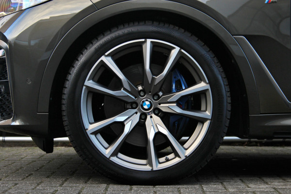 BMW X7 M50i High Executive Sky Lounge | M-sport | Bowers en Wilkins
