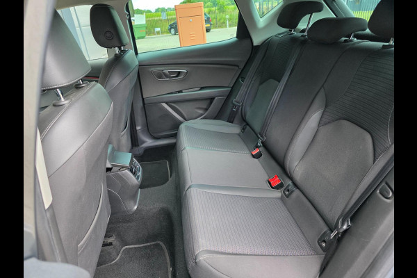 Seat Leon 1.4 EcoTSI Xcellence / CARPLAY / KEYLESS / SFEERVERL. / P.SENSOR V+A / CRUISE / ALL-SEASON / ISOFIX / RESERVEB. / 6-BAK!
