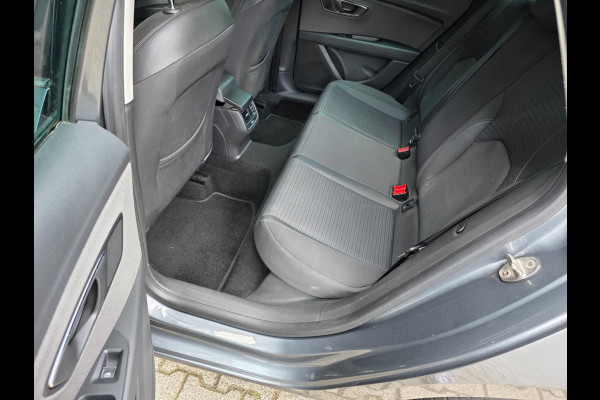 Seat Leon 1.4 EcoTSI Xcellence / CARPLAY / KEYLESS / SFEERVERL. / P.SENSOR V+A / CRUISE / ALL-SEASON / ISOFIX / RESERVEB. / 6-BAK!