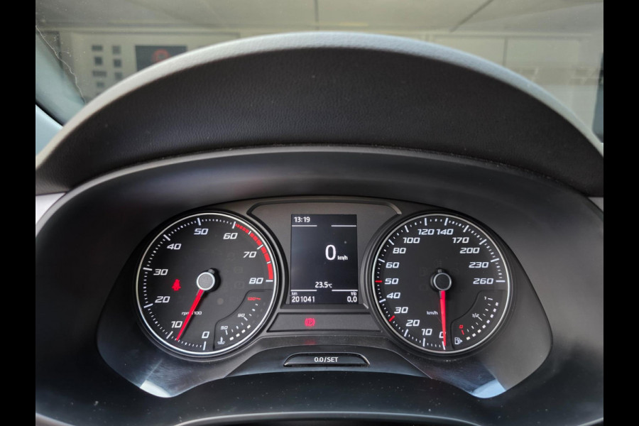 Seat Leon 1.4 EcoTSI Xcellence / CARPLAY / KEYLESS / SFEERVERL. / P.SENSOR V+A / CRUISE / ALL-SEASON / ISOFIX / RESERVEB. / 6-BAK!