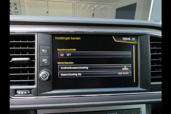 Seat Leon 1.4 EcoTSI Xcellence / CARPLAY / KEYLESS / SFEERVERL. / P.SENSOR V+A / CRUISE / ALL-SEASON / ISOFIX / RESERVEB. / 6-BAK!