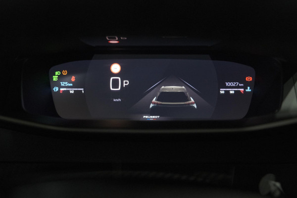 Peugeot 2008 PureTech 130 EAT8 GT | 360 Camera | Adaptieve Cruise Control | Dodehoekdetectie | Apple Carplay