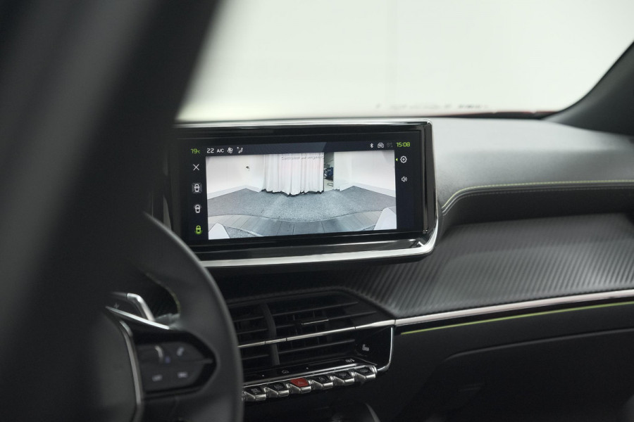 Peugeot 2008 PureTech 130 EAT8 GT | 360 Camera | Adaptieve Cruise Control | Dodehoekdetectie | Apple Carplay