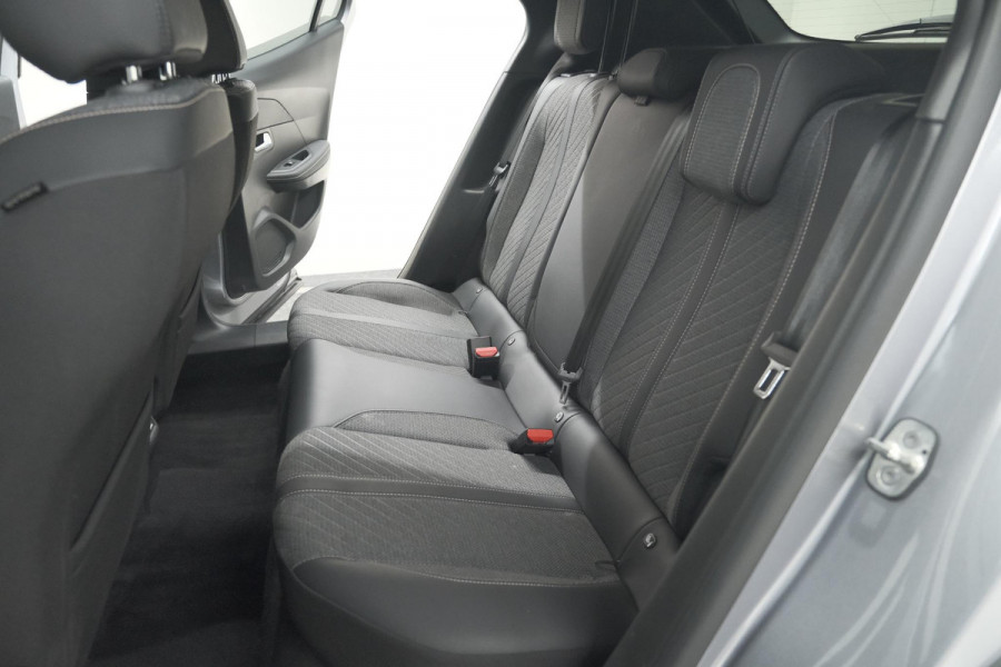 Peugeot 2008 Hybrid 136 e-DSC6 Allure | 360 Camera | Adaptieve Cruise Control | Dodehoekdetectie | Navigatie