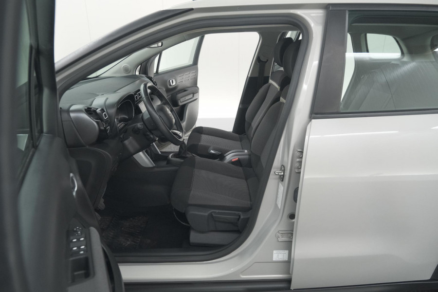 Citroën C3 Aircross PureTech 110 S&S Feel | Trekhaak | Parkeersensoren | Apple Carplay | Navigatie