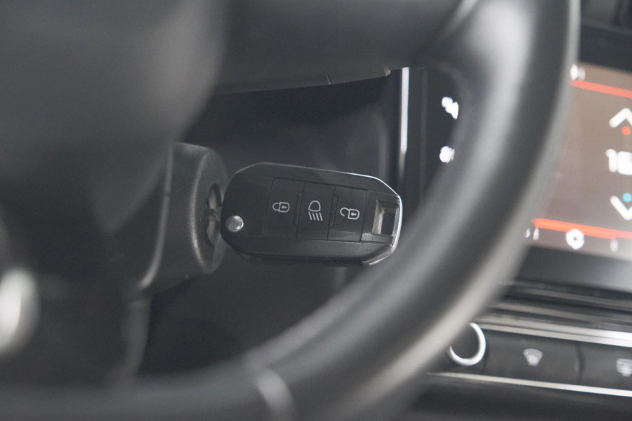 Citroën C3 Aircross PureTech 110 S&S Feel | Trekhaak | Parkeersensoren | Apple Carplay | Navigatie