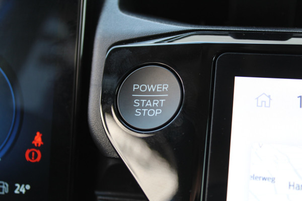 Ford Puma 1.0 EcoBoost Hybrid Titanium | Trekhaak | 360 Camera |  BLIS | Navigatie | Winterpack