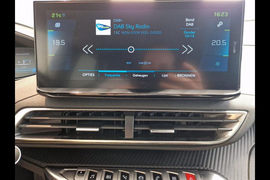 Peugeot 3008 1.6 Plug-in-Hybrid 225pk Allure Automaat | Navigatie | Achteruitrijcamera | Cruise Control | Apple Carplay/Android Auto
