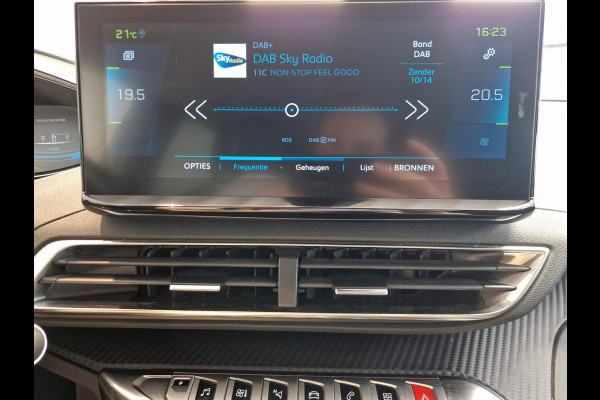 Peugeot 3008 1.6 Plug-in-Hybrid 225pk Allure Automaat | Navigatie | Achteruitrijcamera | Cruise Control | Apple Carplay/Android Auto