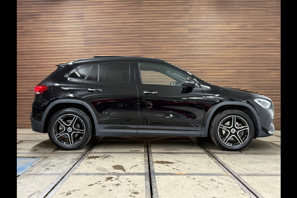 Mercedes-Benz GLA 250 e AMG Line | Pano | Nightpakket | Adaptive Cruise | Matrix LED | 360 camera