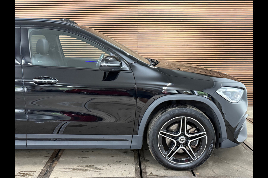 Mercedes-Benz GLA 250 e AMG Line | Pano | Nightpakket | Adaptive Cruise | Matrix LED | 360 camera