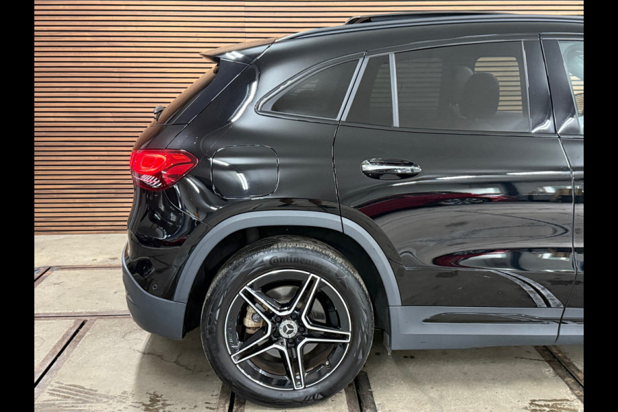 Mercedes-Benz GLA 250 e AMG Line | Pano | Nightpakket | Adaptive Cruise | Matrix LED | 360 camera