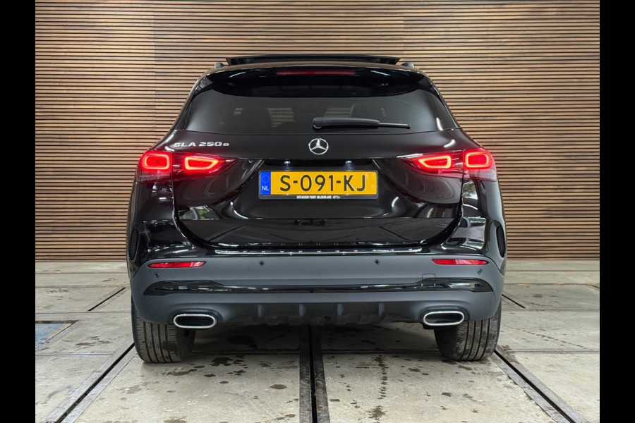 Mercedes-Benz GLA 250 e AMG Line | Pano | Nightpakket | Adaptive Cruise | Matrix LED | 360 camera