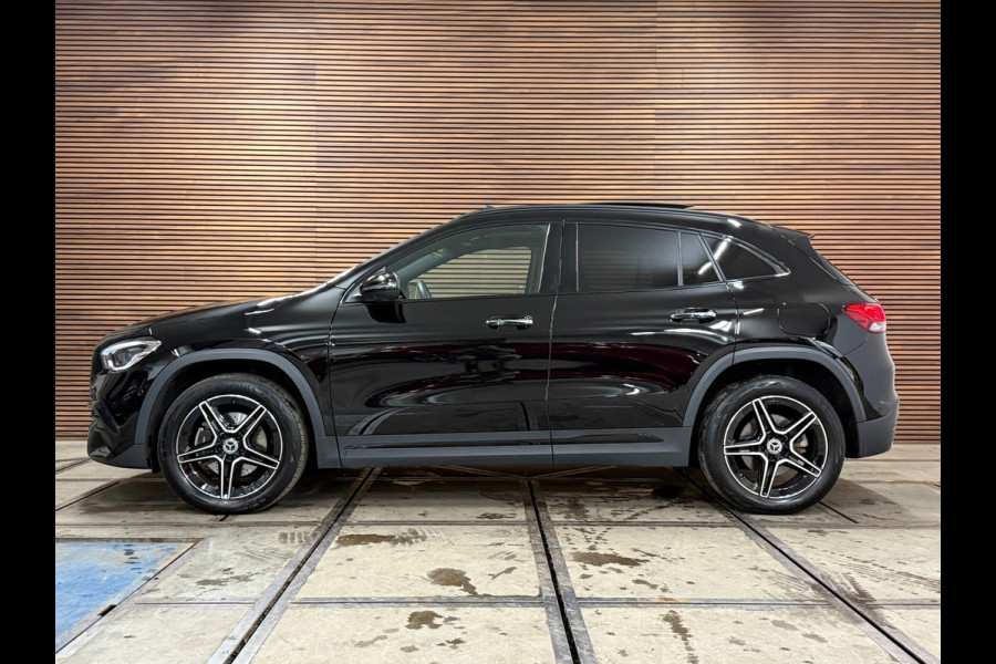 Mercedes-Benz GLA 250 e AMG Line | Pano | Nightpakket | Adaptive Cruise | Matrix LED | 360 camera