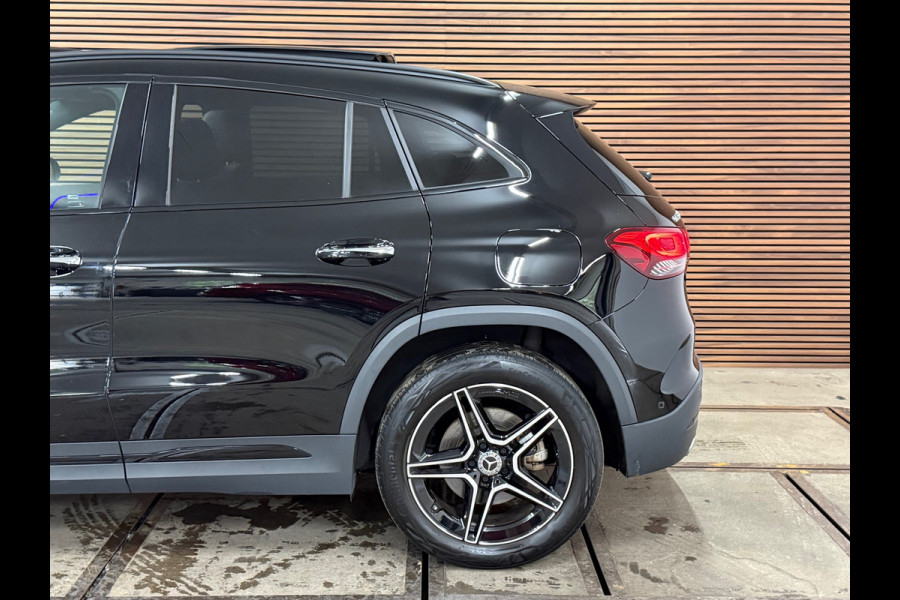 Mercedes-Benz GLA 250 e AMG Line | Pano | Nightpakket | Adaptive Cruise | Matrix LED | 360 camera
