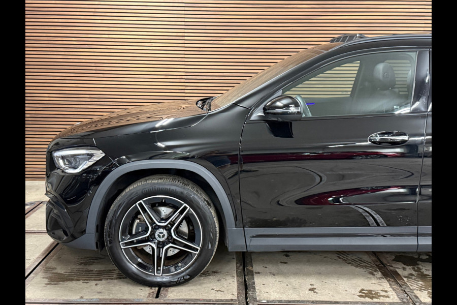 Mercedes-Benz GLA 250 e AMG Line | Pano | Nightpakket | Adaptive Cruise | Matrix LED | 360 camera