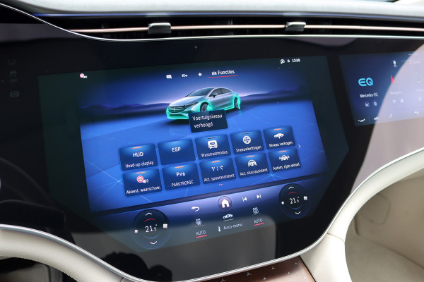 Mercedes-Benz EQS 450+ AMG Exclusive Line 118 kWh | Facelift | ex btw €78.500,- | Hyperscreen | Achterasbesturing | Airmatic | Distronic+ | Chauffeurspakket | MBUX Tablet | Massage | Burmester | Nappa Leder | HUD |