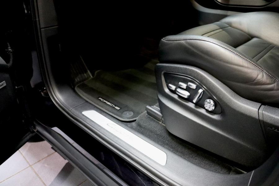 Porsche Cayenne 3.0 E-Hybrid NL|PANO|ACC|Sport Design|VOL