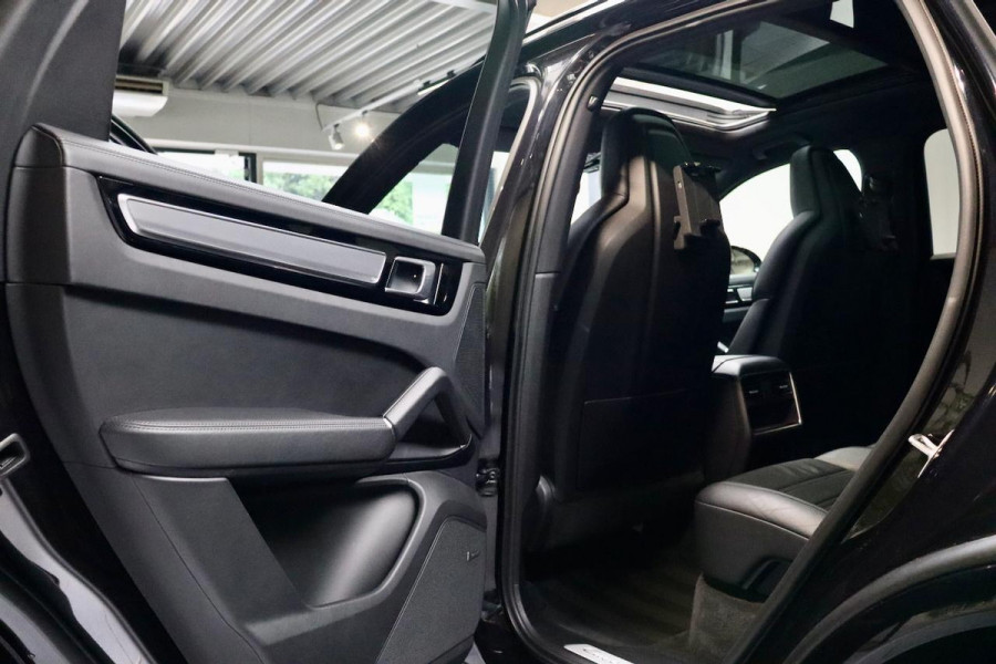 Porsche Cayenne 3.0 E-Hybrid NL|PANO|ACC|Sport Design|VOL