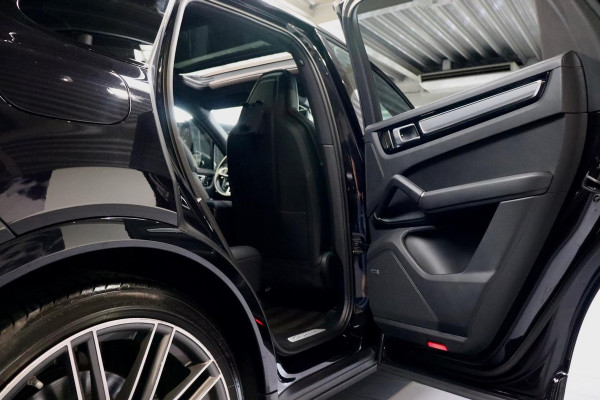 Porsche Cayenne 3.0 E-Hybrid NL|PANO|ACC|Sport Design|VOL