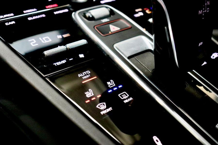 Porsche Cayenne 3.0 E-Hybrid NL|PANO|ACC|Sport Design|VOL