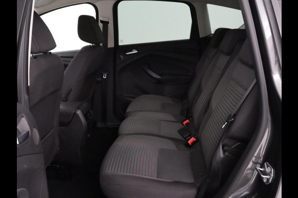 Ford C-MAX 1.5 TDCi Titanium | Carplay | Trekhaak | Navigatie | Verwarmde voorruit | Climate control | Keyless | Parkeerhulp | Cruise control