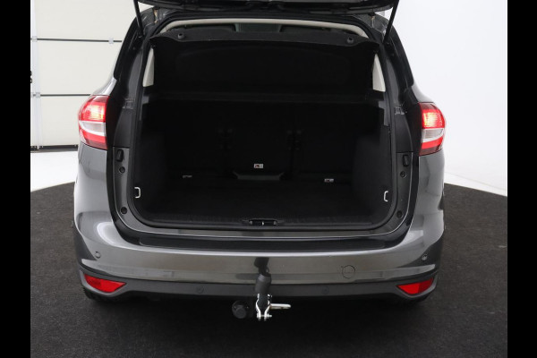 Ford C-MAX 1.5 TDCi Titanium | Carplay | Trekhaak | Navigatie | Verwarmde voorruit | Climate control | Keyless | Parkeerhulp | Cruise control