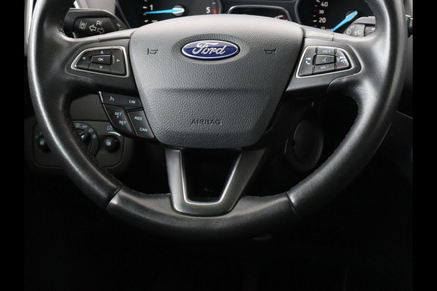 Ford C-MAX 1.5 TDCi Titanium | Carplay | Trekhaak | Navigatie | Verwarmde voorruit | Climate control | Keyless | Parkeerhulp | Cruise control