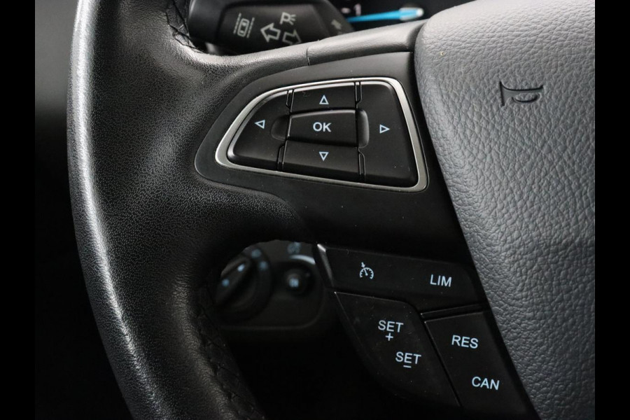 Ford C-MAX 1.5 TDCi Titanium | Carplay | Trekhaak | Navigatie | Verwarmde voorruit | Climate control | Keyless | Parkeerhulp | Cruise control