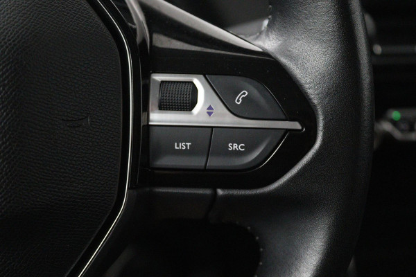 Peugeot 208 1.2 PureTech Blue Lease Active (PARKEERSENSOREN, NAVIGATIE, BLUETOOTH, NL-AUTO, GOED ONDERHOUDEN)