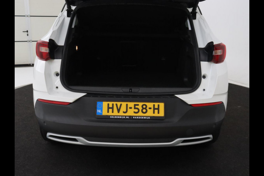 Opel Grandland X 1.6 Turbo Hybrid Ultimate | Leder | Stoelventilatie | Adaptive cruise | 360 Camera | Carplay | Keyless | Navigatie | Full LED | Stoelverwarming | PHEV