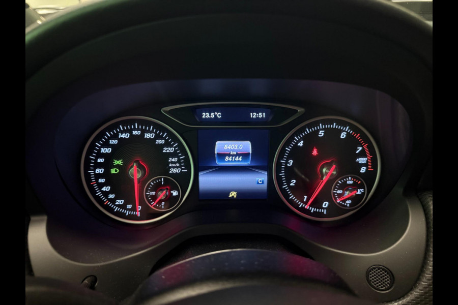 Mercedes-Benz A-Klasse 160 AMG SPORT-EDITION PANO/LED/NAVI/PDC/ECC/CRUISE///
