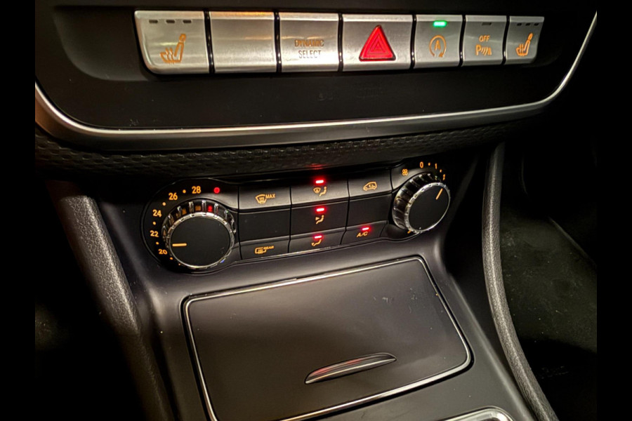 Mercedes-Benz A-Klasse 160 AMG SPORT-EDITION PANO/LED/NAVI/PDC/ECC/CRUISE///