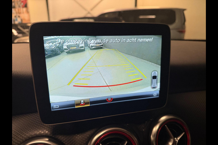 Mercedes-Benz A-Klasse 160 AMG SPORT-EDITION PANO/LED/NAVI/PDC/ECC/CRUISE///