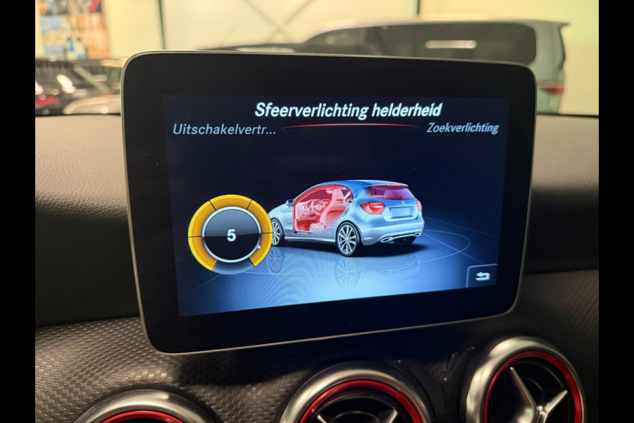 Mercedes-Benz A-Klasse 160 AMG SPORT-EDITION PANO/LED/NAVI/PDC/ECC/CRUISE///