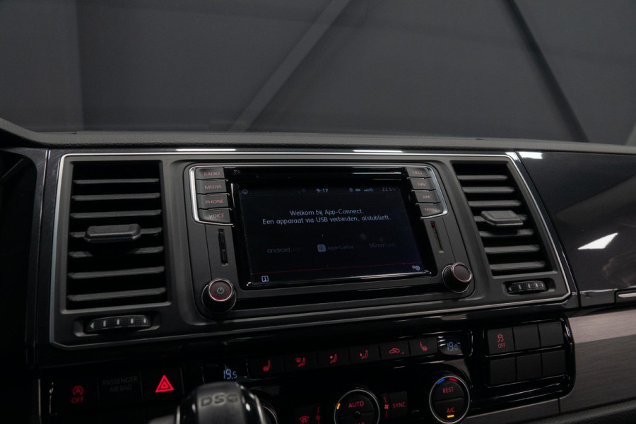 Volkswagen Transporter Multivan 2.0 TSI L2H1 4Motion Comfortline *ACC / Leder / Vierwielaandrijving / PDC / App-connect / DAB*